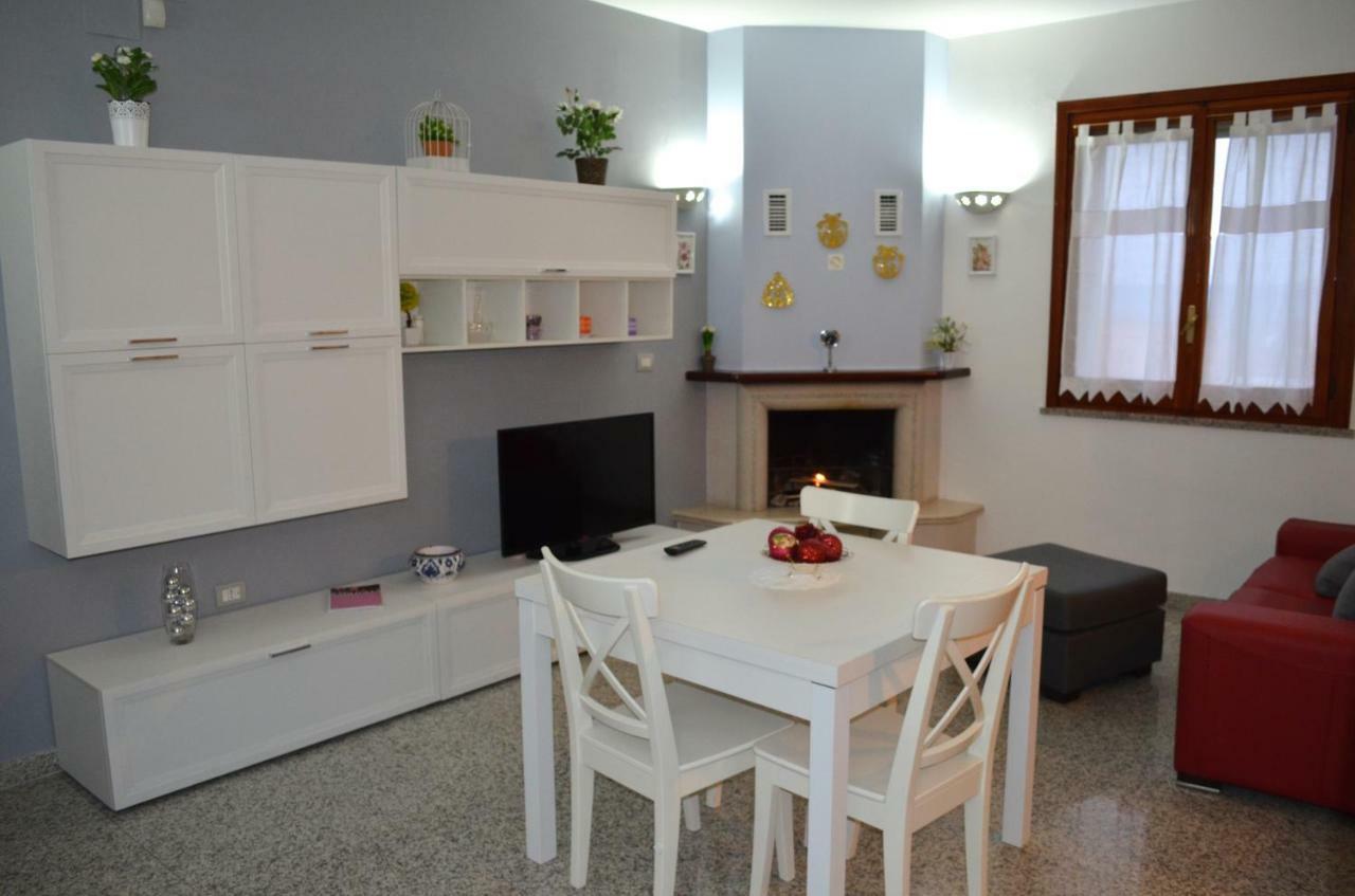 Domusangeladue Matera Luaran gambar